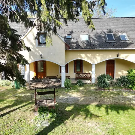 Appartement Tulipanos Haz *