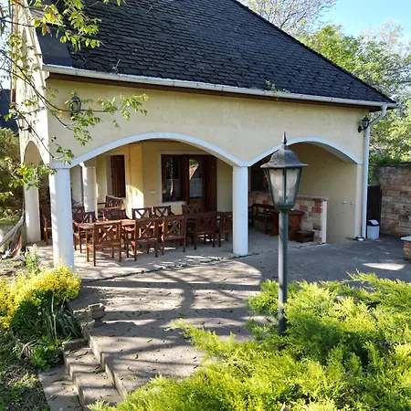 Appartement Tulipanos Haz *