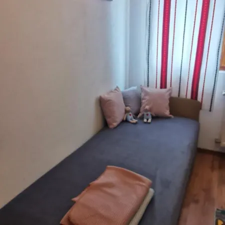Tulipanos Haz * Velence
