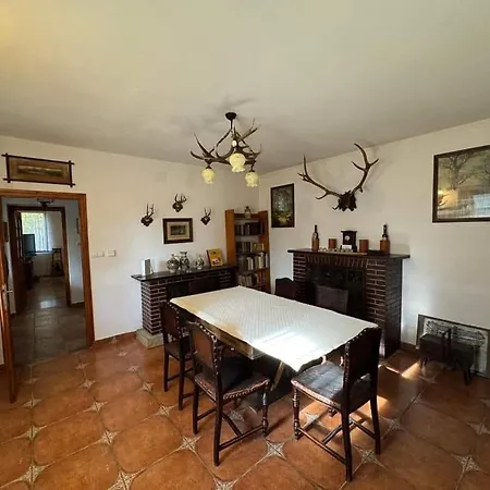 Tulipanos Haz アパート *