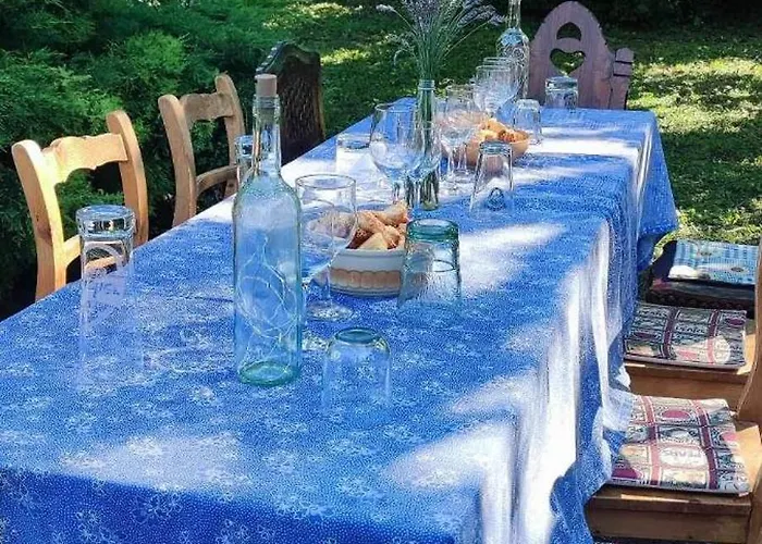 Tulipanos Haz * Velence