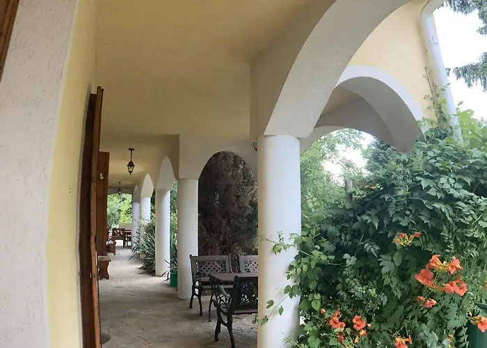 Tulipanos Haz Apartmán *