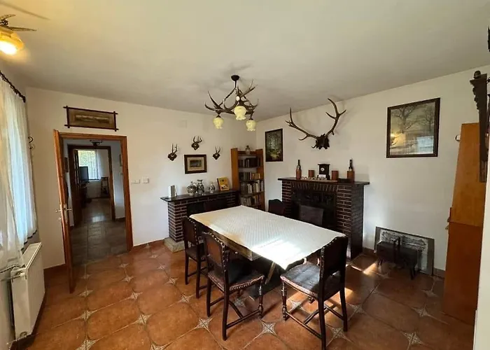 Tulipanos Haz Apartment *