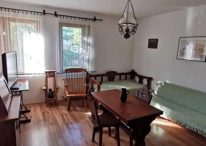 Tulipanos Haz Apartment